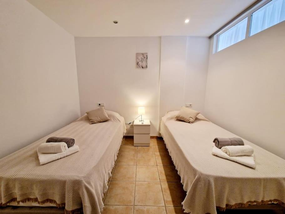 Butibamba Beach Apartment La Cala De Mijas Bagian luar foto